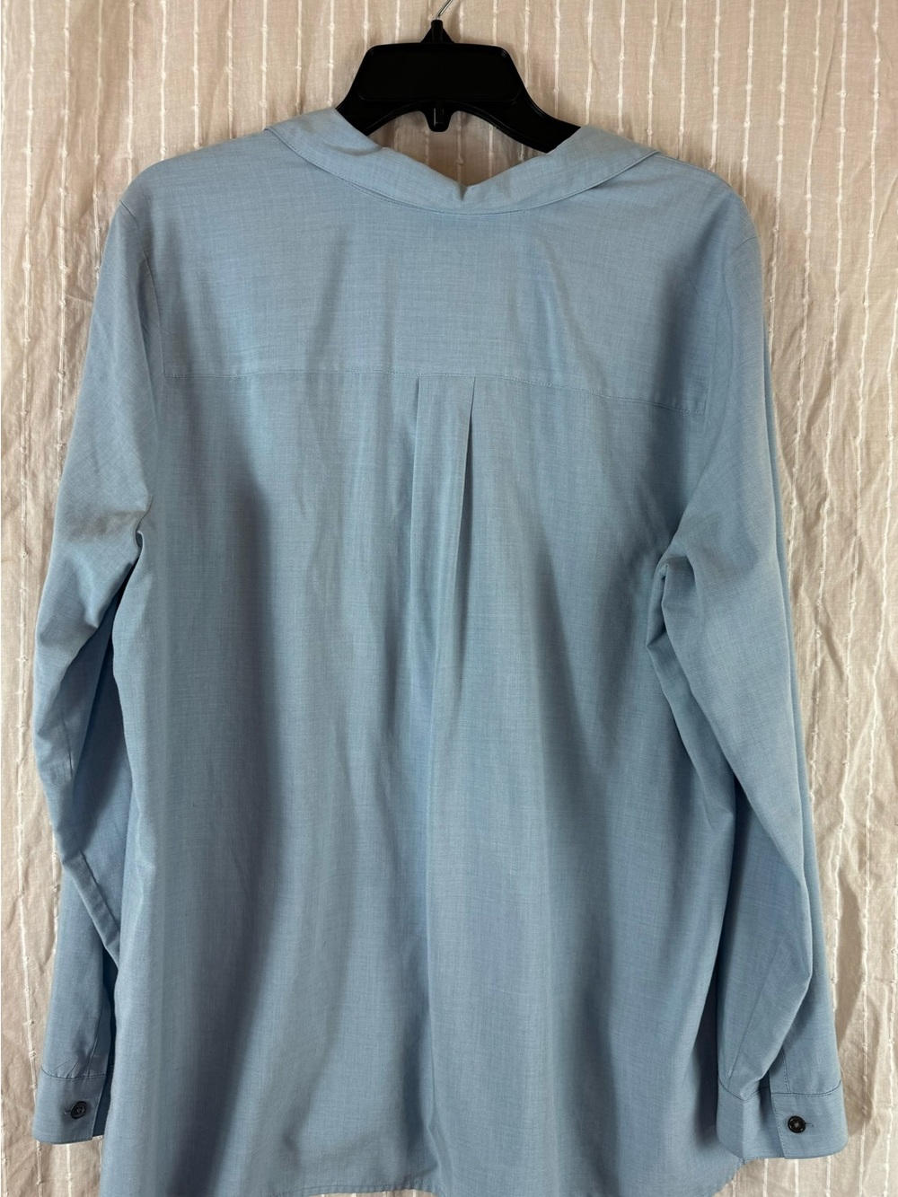 J.Jill Blue Button-Up Rayon Blend Shirt in Size Large, NWOT - Picture 3 of 13